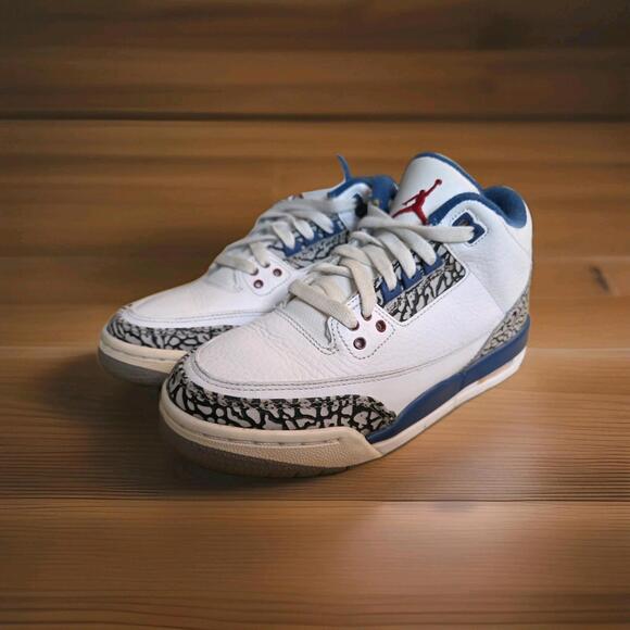 Nike Air Jordan Retro 3 “True Blue” 2011 Size 5Y White Cement 398614-104 RARE! - Picture 2 of 5